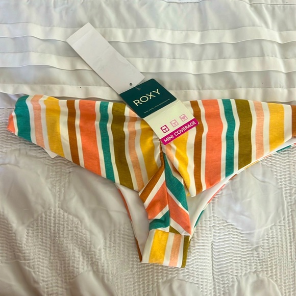 Pt Beach Classics Cheeky Bottom - Picture 1 of 4